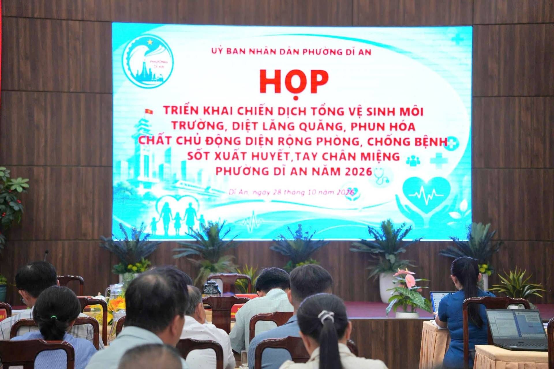 PHƯỜNG DĨ AN: TRIỂN KHAI KẾ HOẠCH TỔNG VỆ SINH MÔI TRƯỜNG, PHÒNG CHỐNG SỐT XUẤT HUYẾT